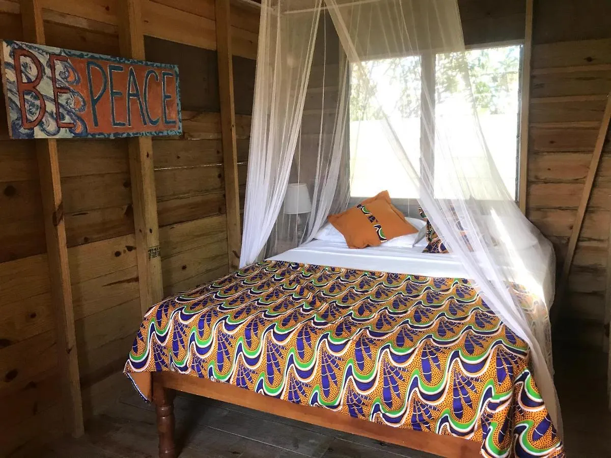 Moringa Ingadi Villa Treasure Beach 0*,  Jamaica